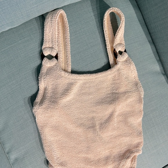Hunza G Domino Swimsuit in Blush - Picture 11 of 15
